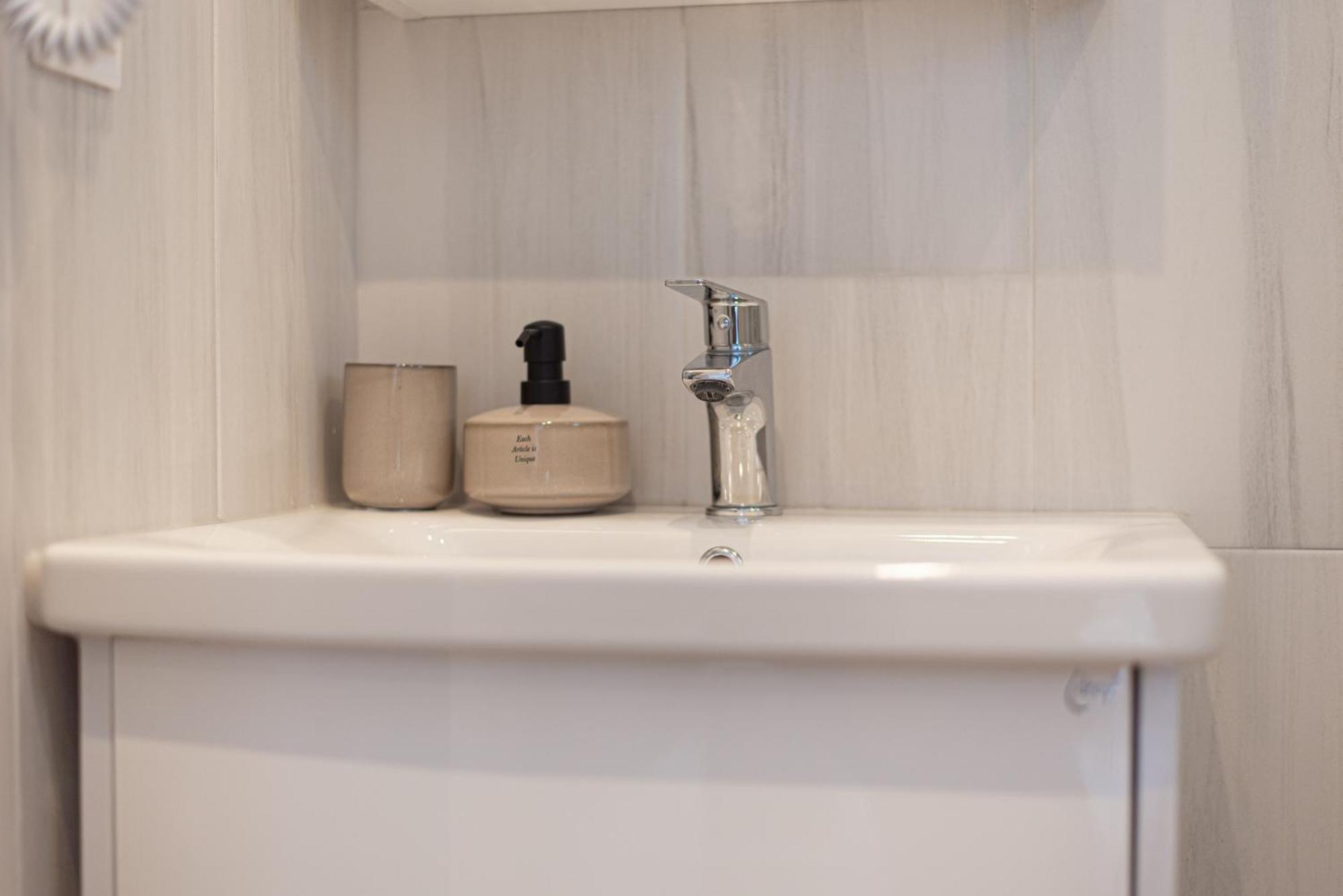 Iviskos Apartment Oinofyta Dış mekan fotoğraf